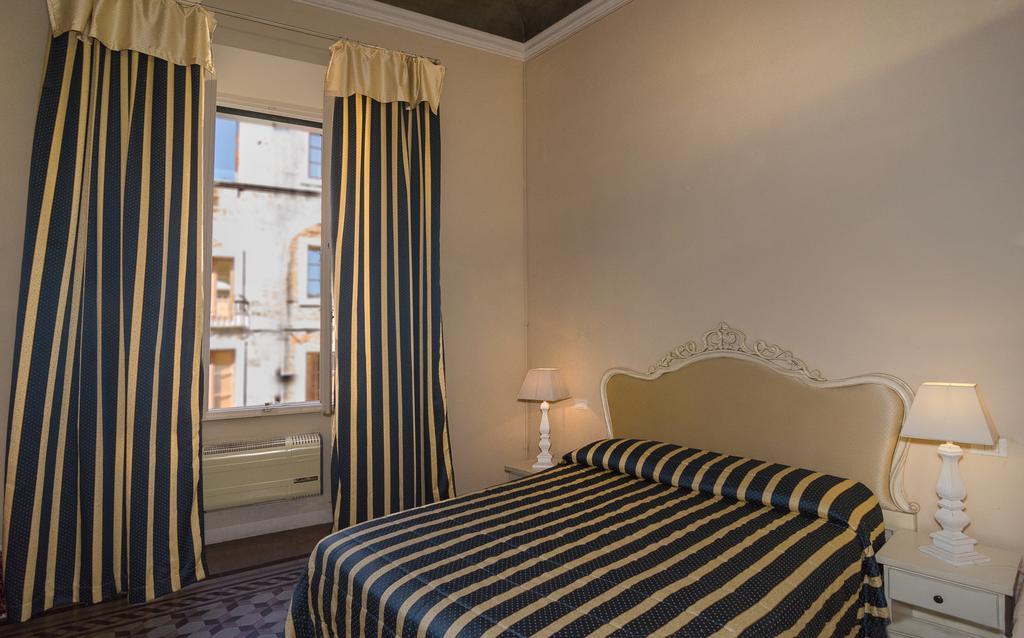 Hotel Galileo Pisa Phòng bức ảnh